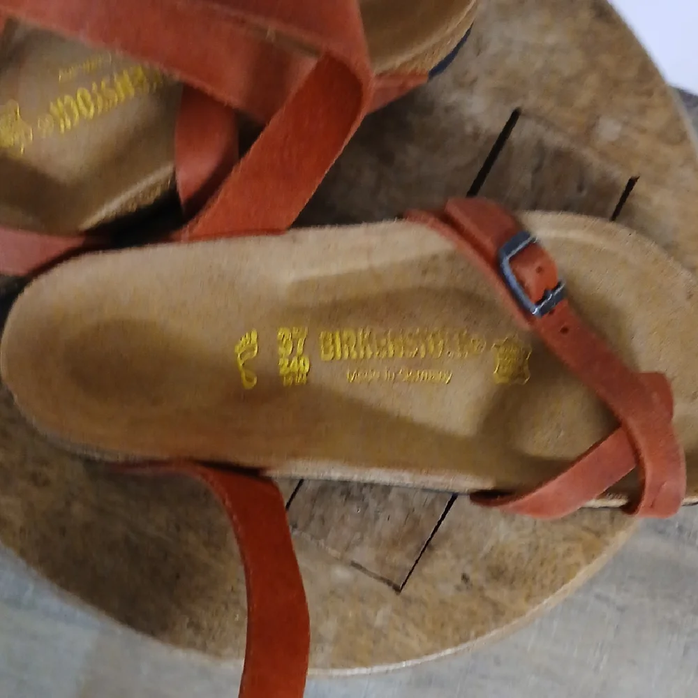 Birkenstock Yara Sandals - Picture 2 of 4